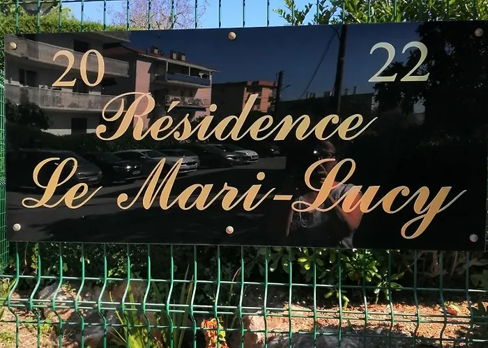 Апартаменти - Juan Les Pins - Proximite Plages